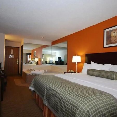 Baymont By Wyndham Delaware Hotell Rom bilde